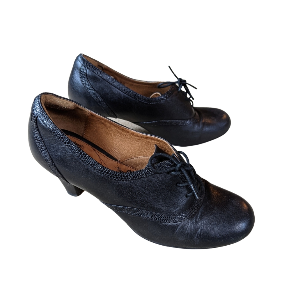 Oxford shoes